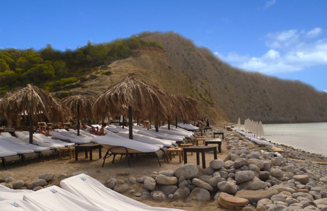 plage cala jondal ibiza