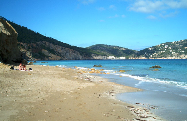agua blanca ibiza