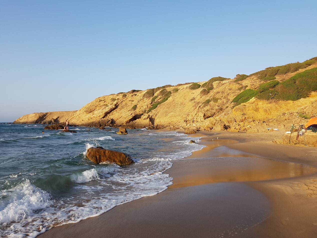 la plage du phare moustaganem
