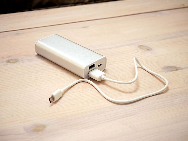 Top 5 des gadgets indispensables en voyage
