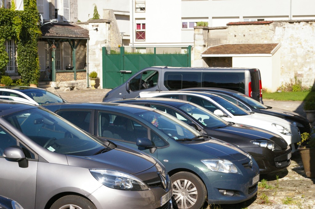 parking aeroport charles de gaulle