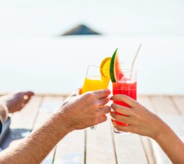 adult-antioxidant-beach-1332194