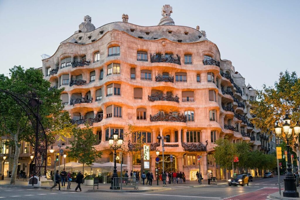 casa mila barcelone