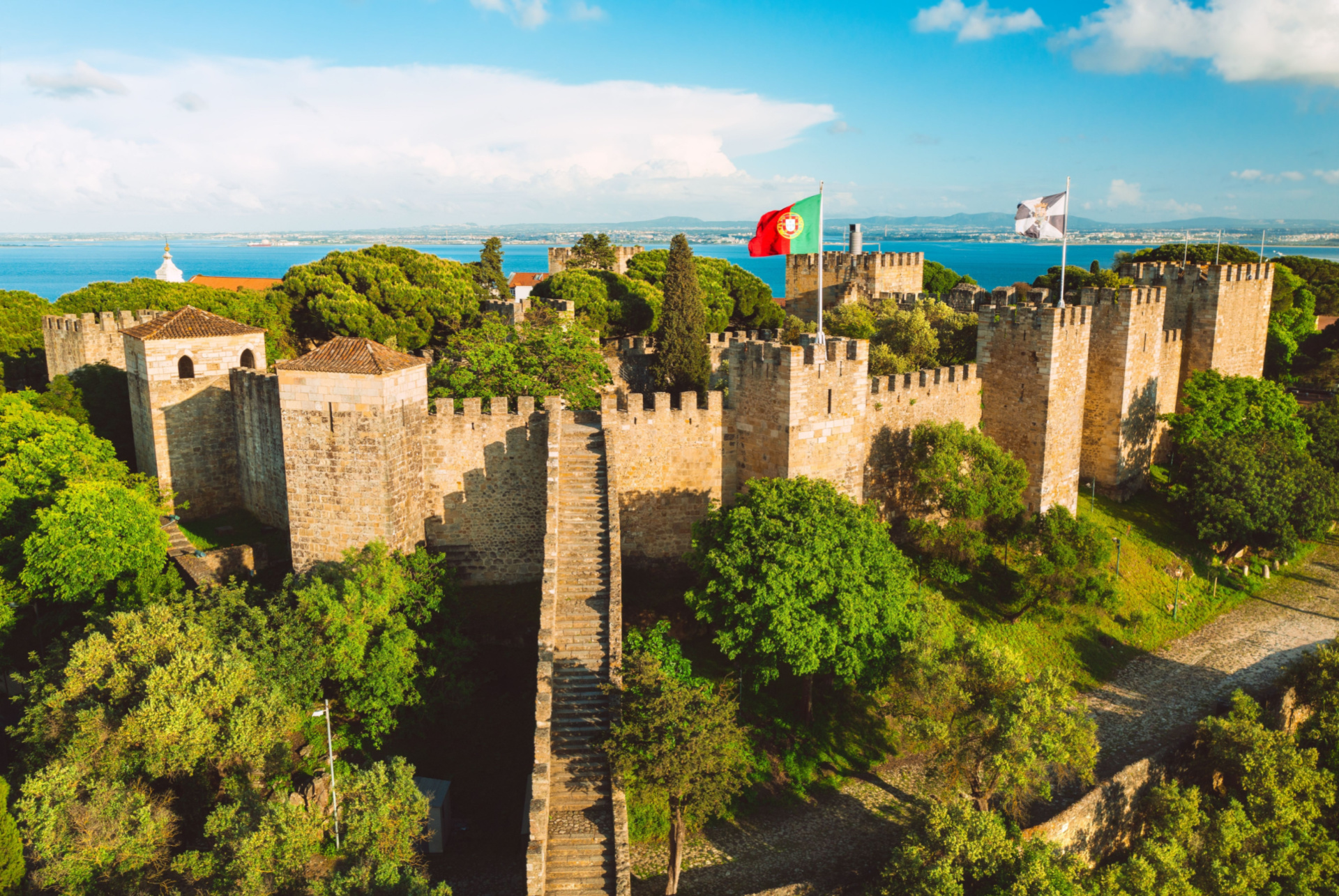 chateau sao jorge