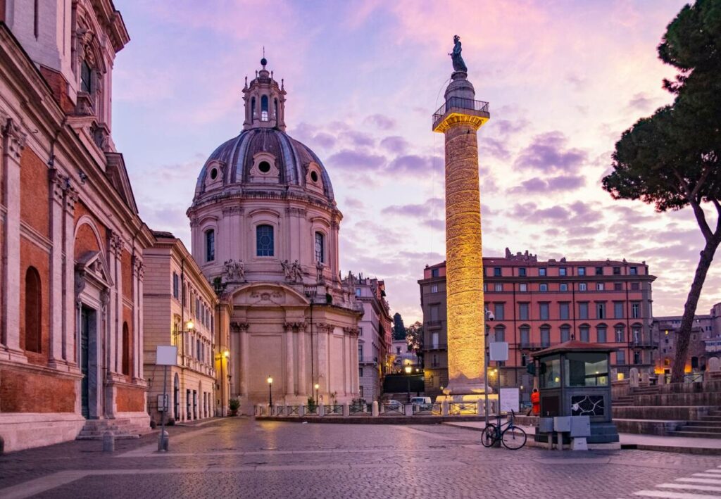 colonne trajan pres piazza venezia