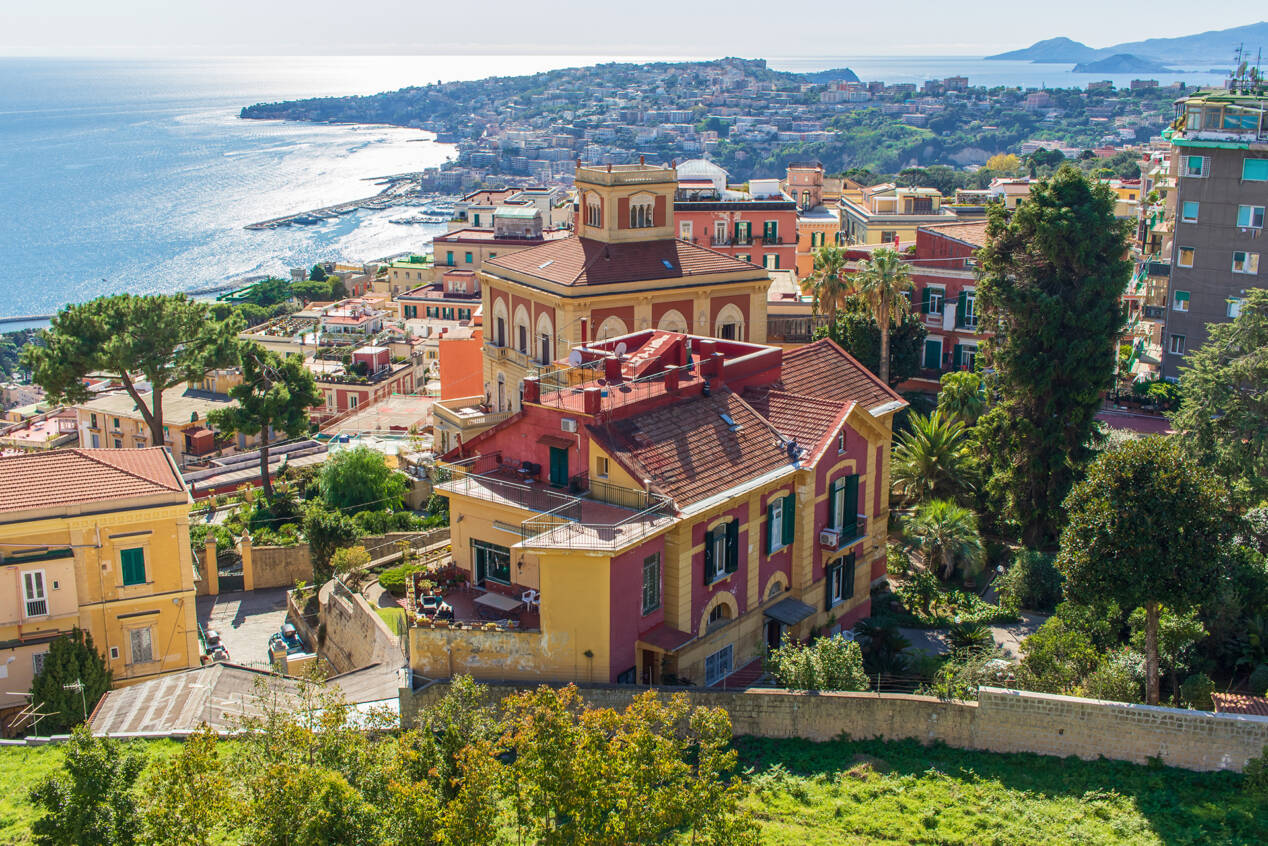 Où dormir à Naples ? Les meilleurs quartiers pour loger à Naples