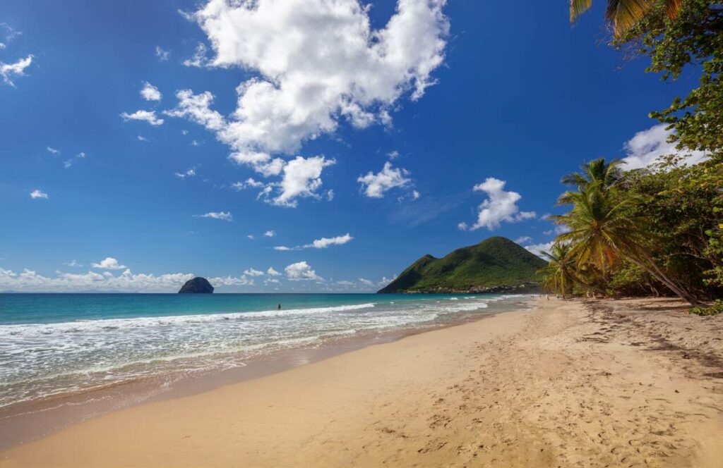 plage de diamant martinique