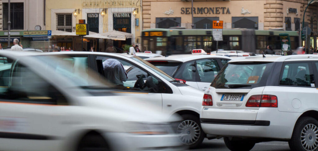 rejoindre centre ville rome taxi