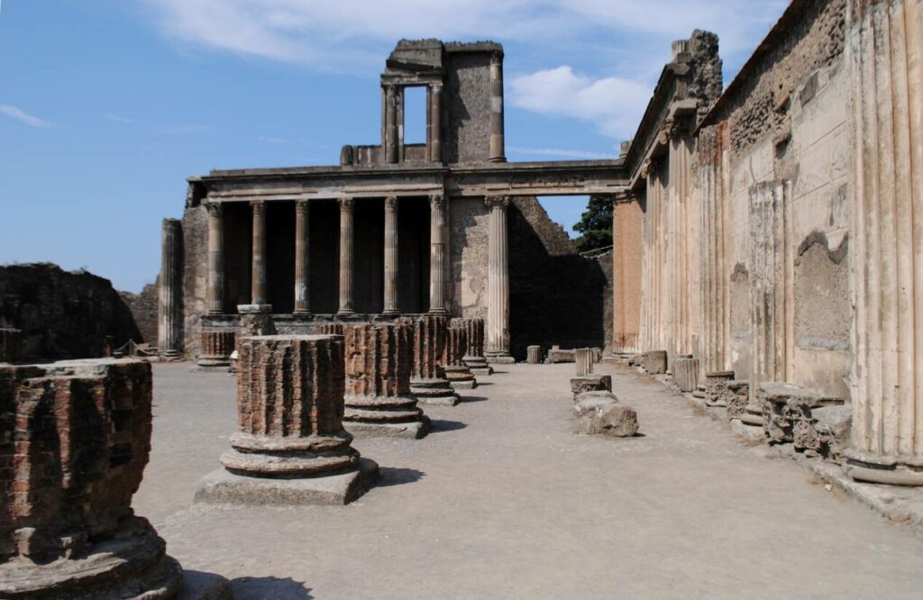 visiter pompei depuis naples